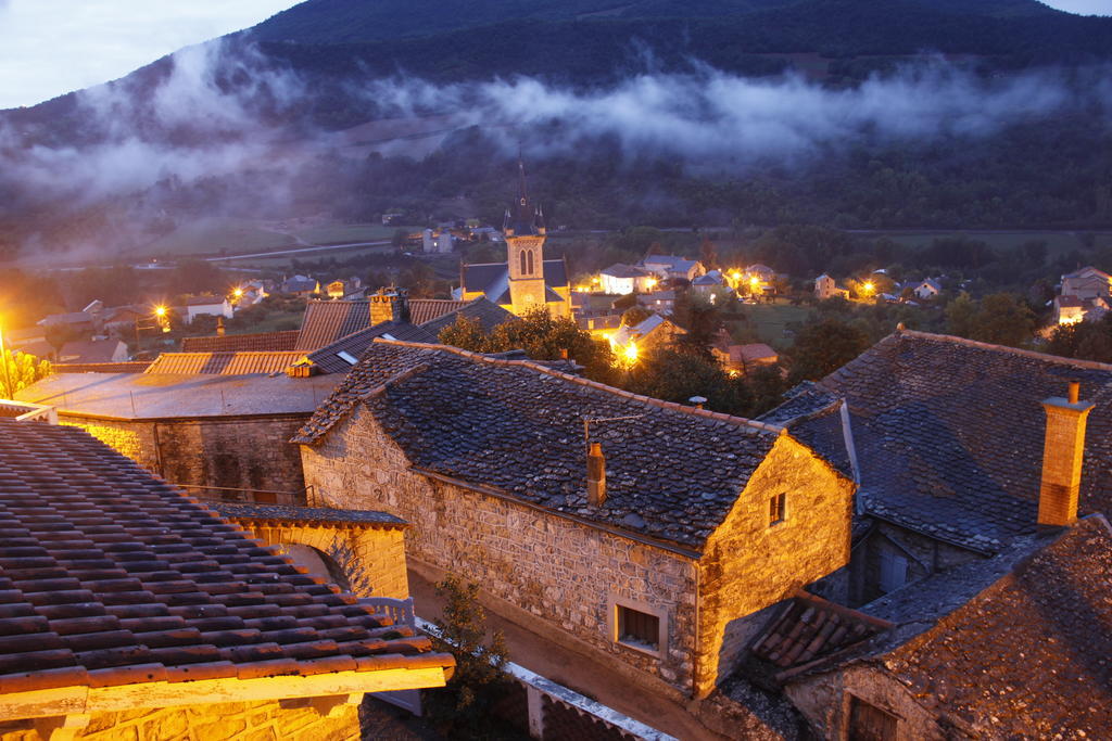 Gite La Cerise Qui Rit La Cresse Bilik gambar